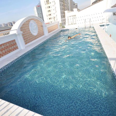 Central Hotel & Residences Swimming Pool Ho Si Minh-város Kültér fotó